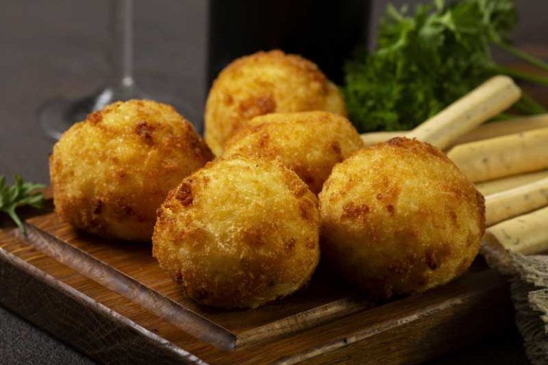 arancini de arroz (croquetas de arroz)