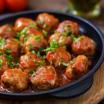 Albóndigas en salsa de almendras de la abuela